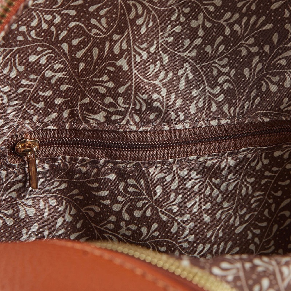 NWT Summer & Rose Tan Backpack with Pebbled Texture - Picture 4 of 10